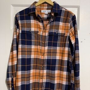 OLD NAVY MENS BUTTON DOWN FLANNEL   S